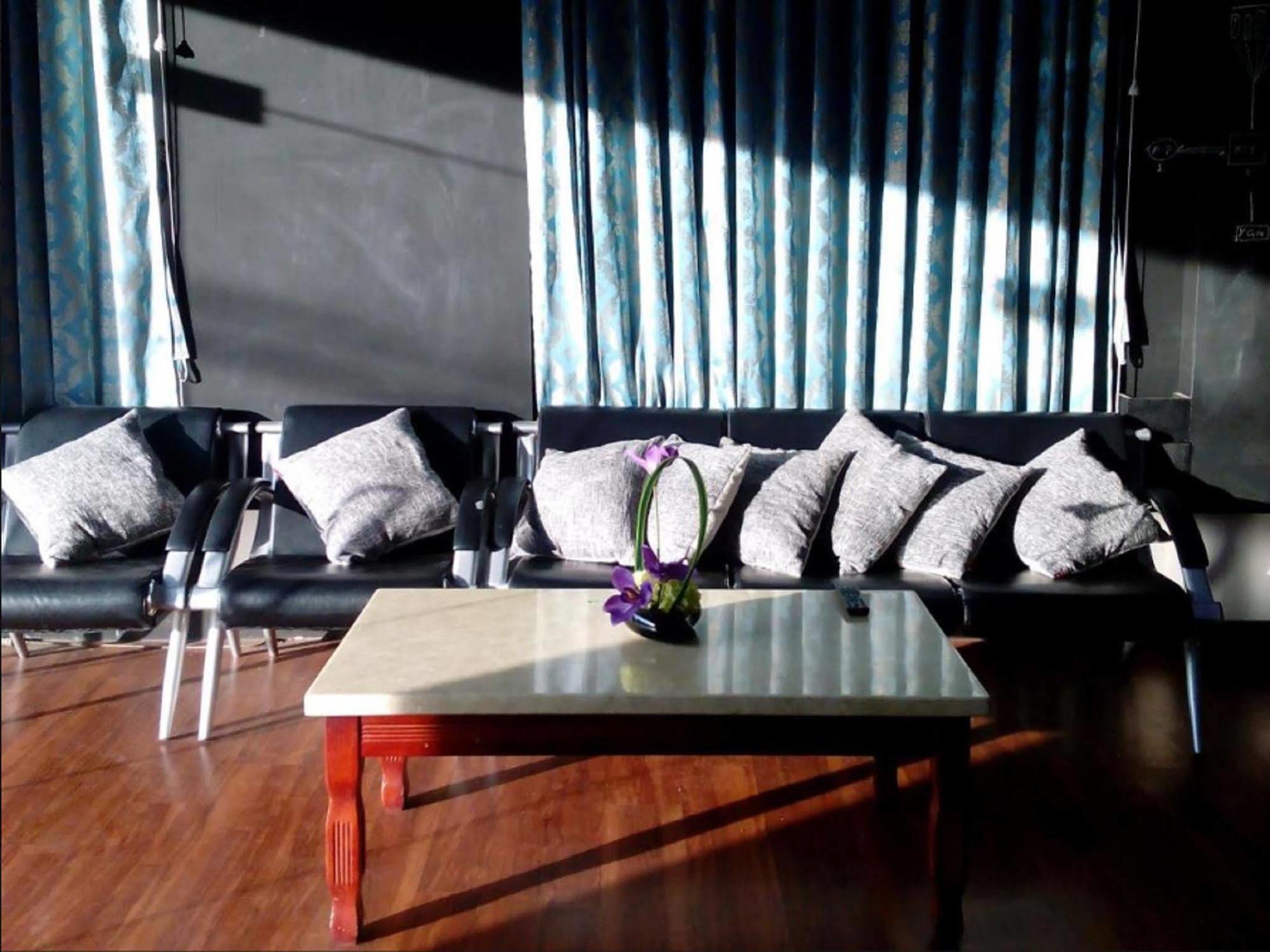 Four Rivers B&B Mandalay Exterior foto